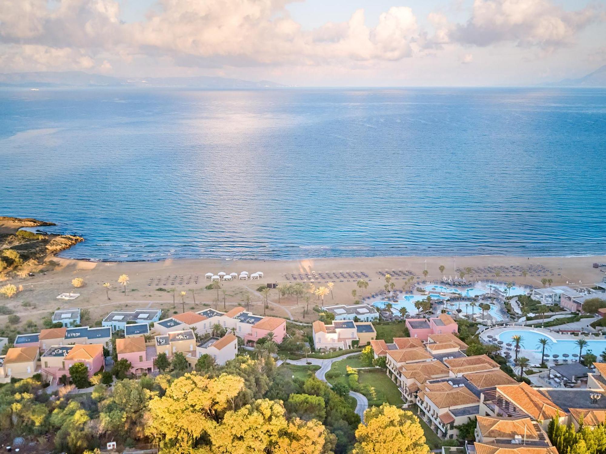 Grecotel Luxme Palms At Riviera Olympia & Aqua Park Λουτρά Κυλλήνης Εξωτερικό φωτογραφία